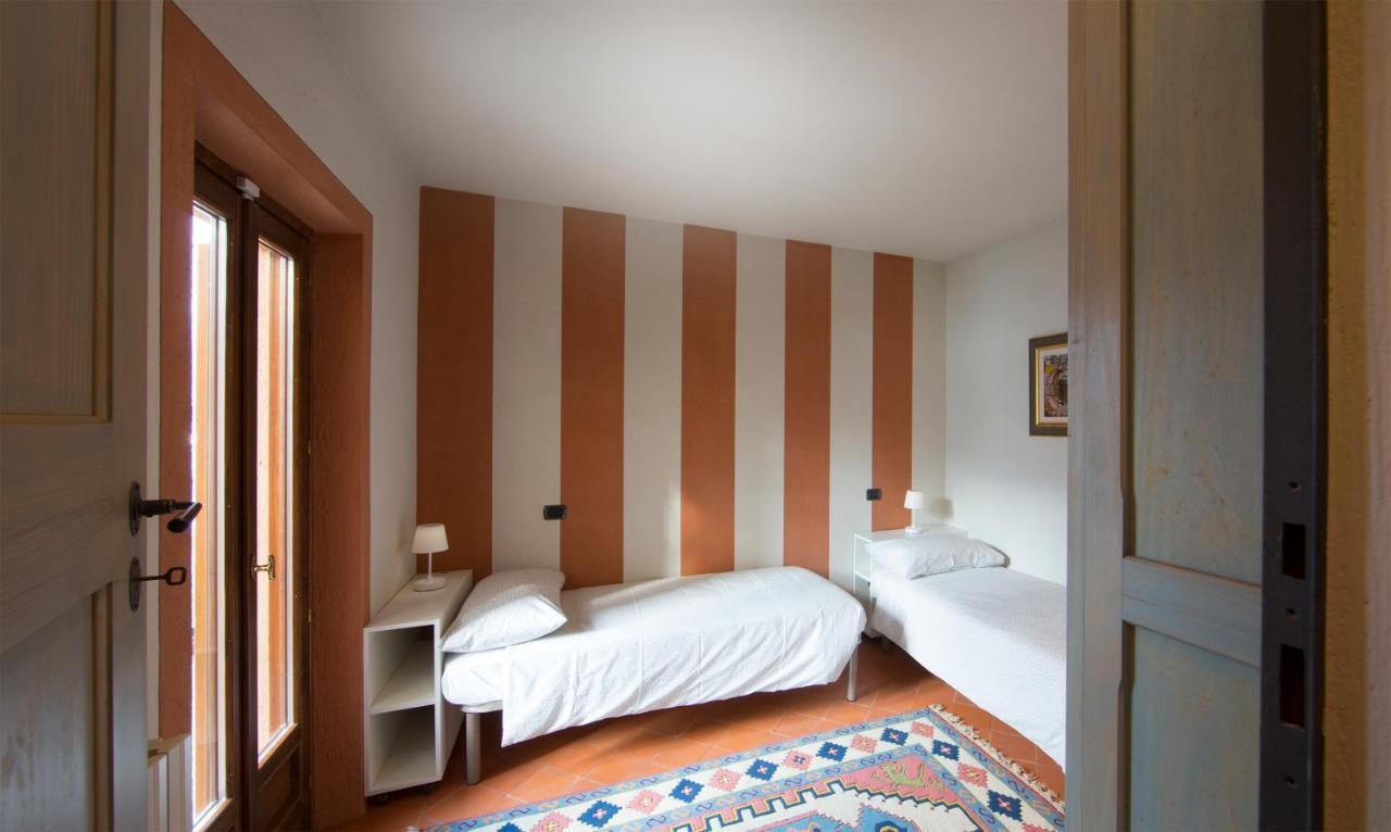 Violina Casa Vacanze Pettenasco Exterior photo